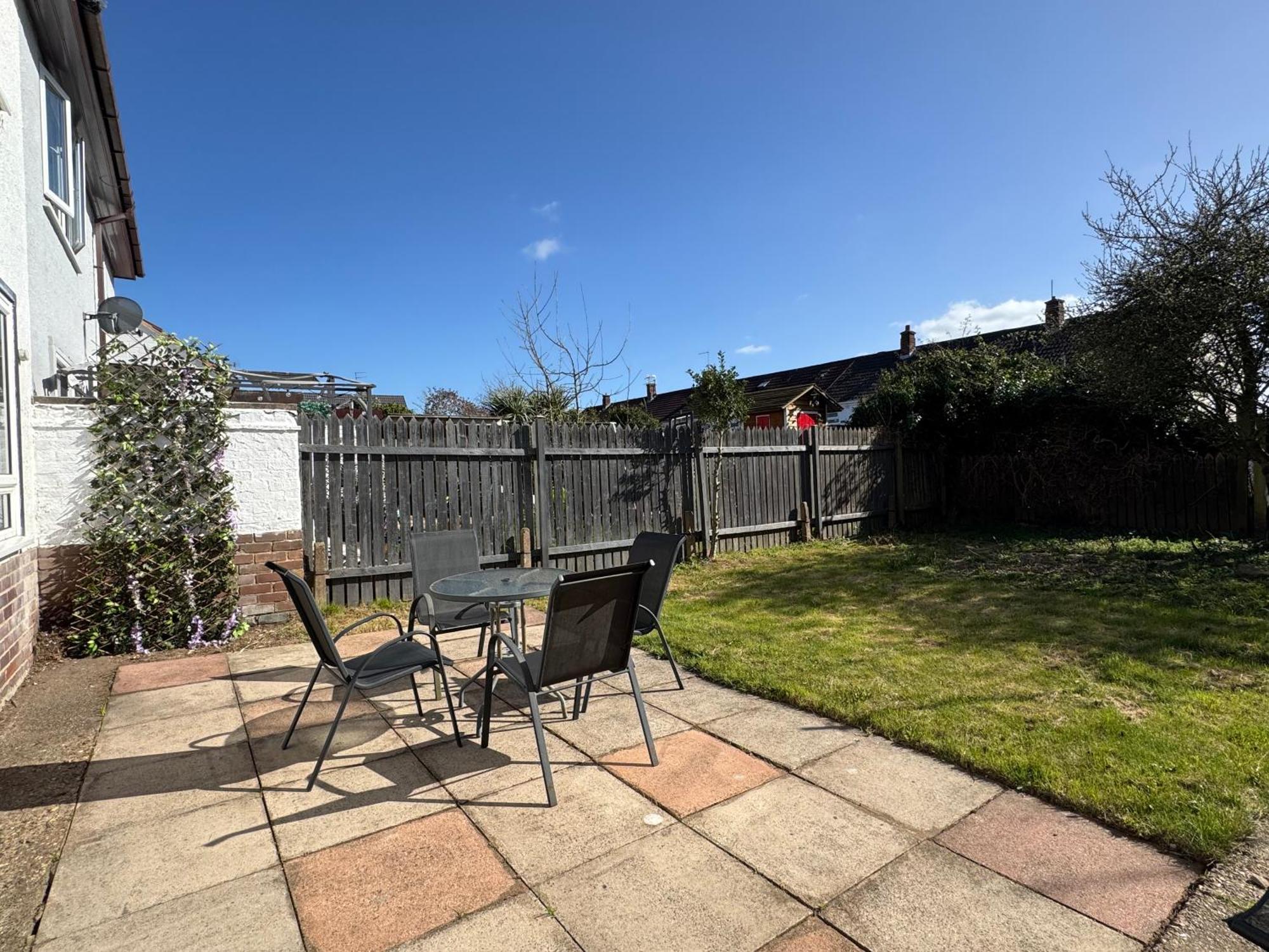 Spacious 4-bed, 4-bath Near Centre Casa vacanze *